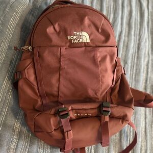 North Face-recon pack women’s backpack!
